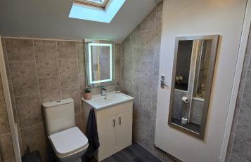 Rhubarb Retreat - Stylish House, Sleeps 5, 10 mins to Durham City & Parking & Garden - Foto 12