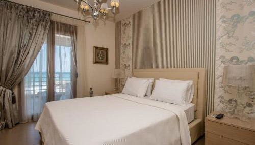 White Crystal Beachfront Apartment - Foto 4