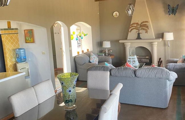 Villa View - Photo 15