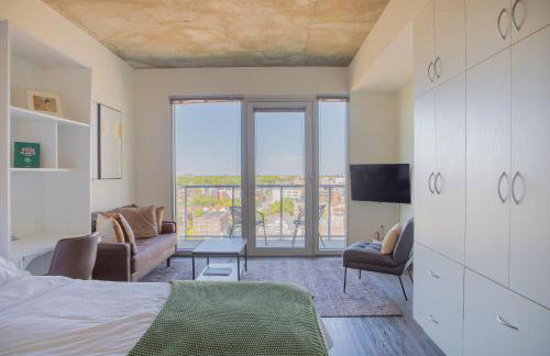 Luxury Studio Apt Near Brady St with Balcony and City View - Foto 3