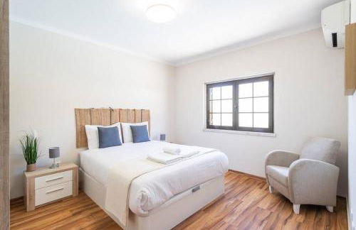 Aroeira Sunny Villa - Heated Pool extra cost - Foto 32