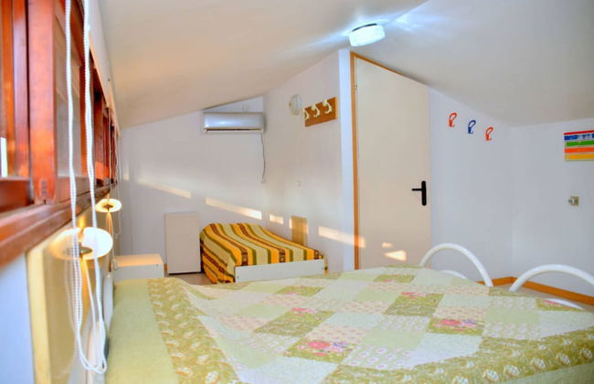 Wonderful Villa With Private Garden - Foto 11