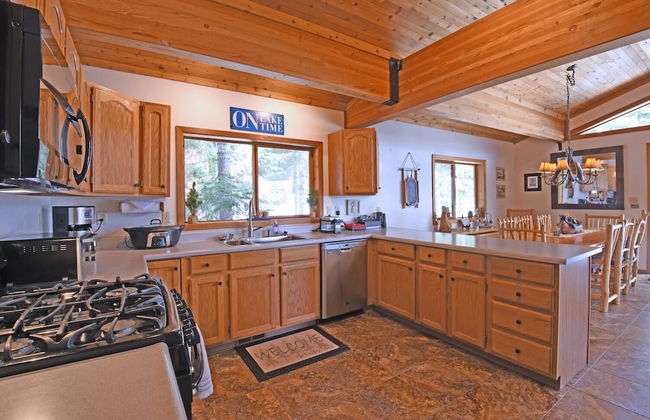 Vista Point 5 min to Kings Beach! - Foto 8