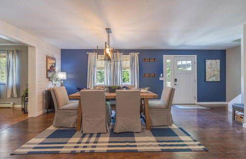 4BR Retreat, 16mi to Acadia NP, with Game Room - Foto 41