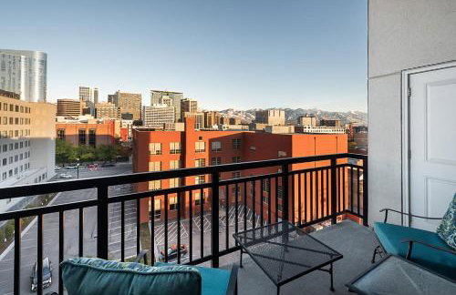 Convention Ctr - Stylish 2BD,2BA with Pool,Gym and Hot tub - Foto 11