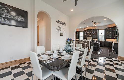 The Starlight Tower Manor, River, Arcades, Observatory, Theater - Foto 11