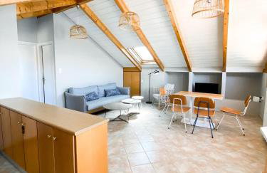 Live in Lemnos Attic Apartment - Foto 2