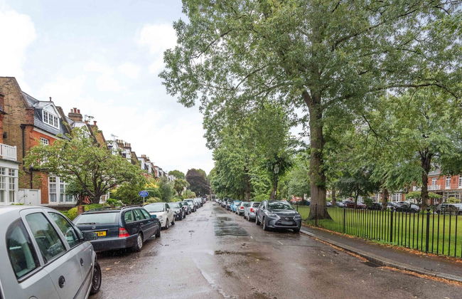 Royal Richmond Family Home by Kew Gardens - Foto 35