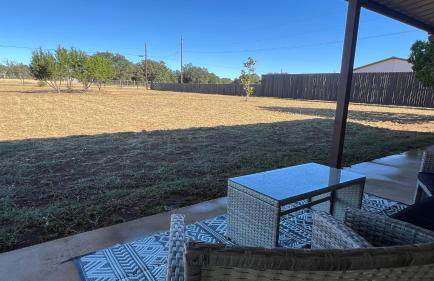 The Shophouse at Transplant Acres - Foto 24