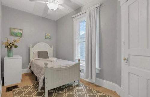 Housepitality - Harrison Mansion - Great Location - Photo 26