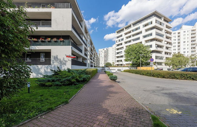 Spacious Targowek Apartment by Renters - Foto 54