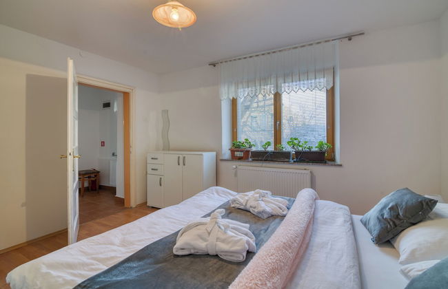 Farmhouse Blackberry Pool&wellness - Photo 3