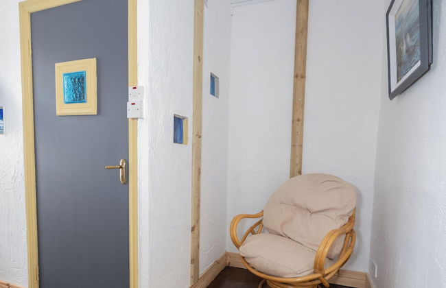 Quirky Apt - Sleeps 6 - Coastal Area - Parking - Foto 14