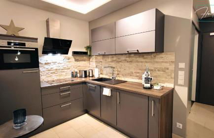 HOMELY STAY Studio P1 - Elegant Self-Check-in Studio-Apartment in Munich -with Kitchen and Washing Machine - Foto 10