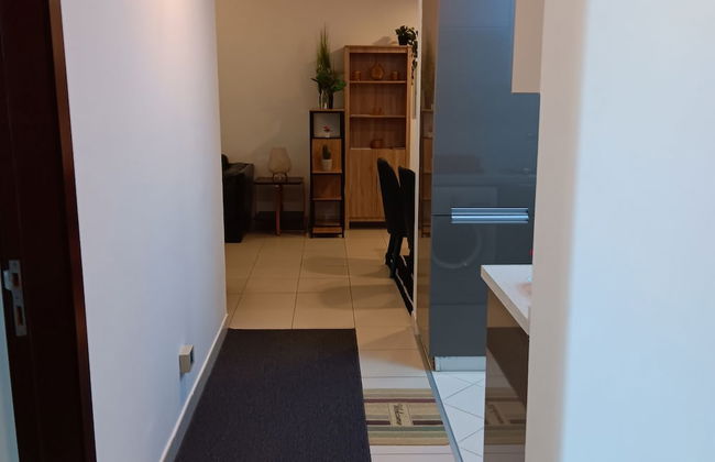 Remarkable 2-bed Apartment in Dubai - Photo 29