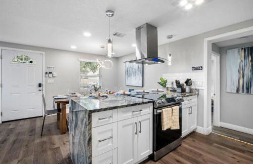 Family-Friendly Tampa Home with Heated Pool - Foto 12