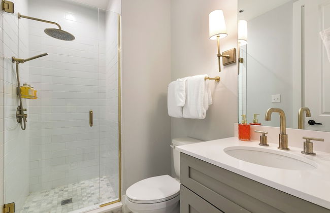 The Irish House - Photo 44