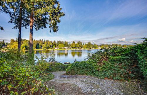 Lakefront Home with Fire Pit, Dock in Kent! - Foto 29