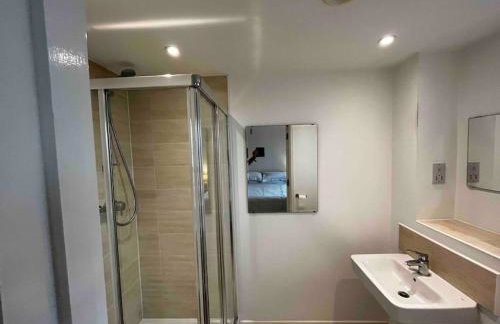 2 Bedroom Eco House with South Facing Balcony - Foto 8