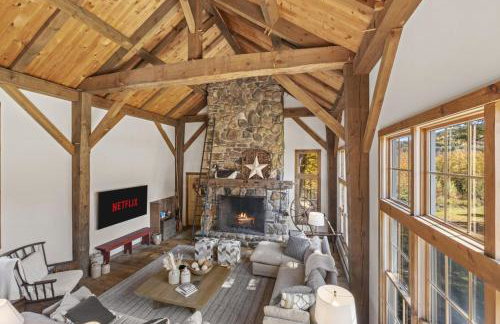 Modern Lux Cabin w Mtn Views and Fire Pit - Foto 45