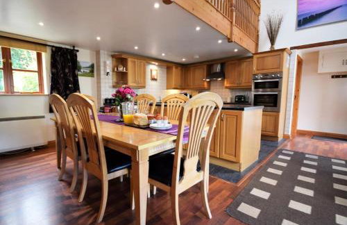 3 Bed in Umberleigh oc-hbeer - Photo 2