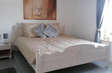 Schönes Appartement " Die Ponybude" auf unserem Reiterhof - Foto 1