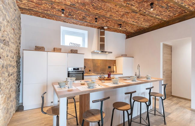 Spacious Holiday Home in Doische With Private Pool - Foto 1