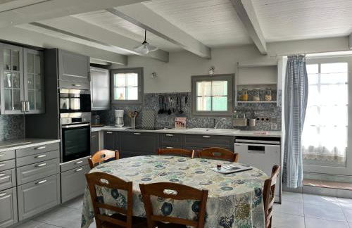 Maison de pays coeur de village - Foto 8