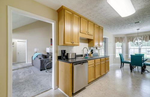 Shop, Fish and Explore Suburban Home in Loganville! - Foto 8