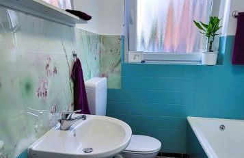 Gemütliche Ferienwohnung Whole Apartment Merlion 65sqm, EG, WLAN WiFi, 3 Zi Rooms, Taubertal KGH Deutschland - Foto 8