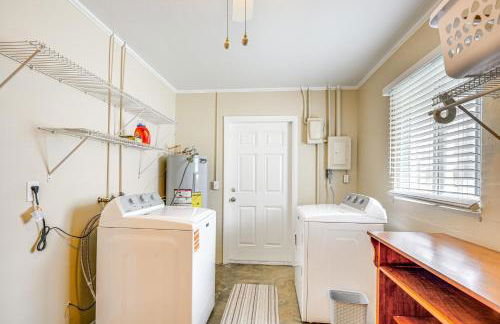 6 Mi to Legoland Retreat with Pool and Fenced Yard - Foto 23