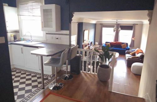 Richmond charm cozy apartment - Foto 14