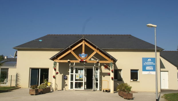 Pleasant Breton Holiday Home Near the bay of Douarnenez - Foto 3, Recepción