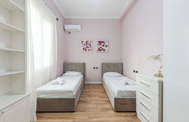 Urban Retreat 2 BDR - Photo 9