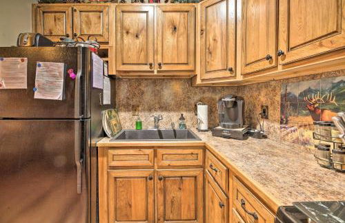 Family and Dog Friendly Rustic Lakeside Cabin - Foto 12