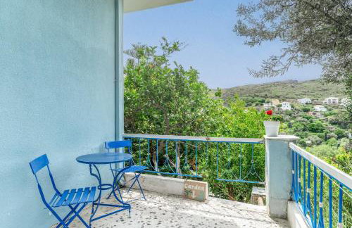 Stenies Little Nook - Photo 1