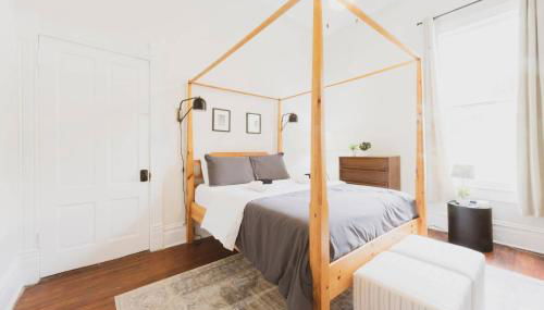 2BDR Victorian District Walk to Forsyth Park! - Foto 4