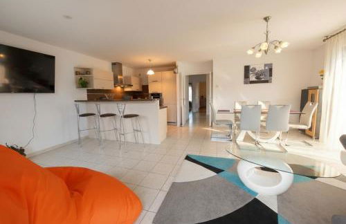 Le Balcon du Laudon Au cœur de St Jorioz spacieux appartement avec terrasse et vue montagne - Photo 7