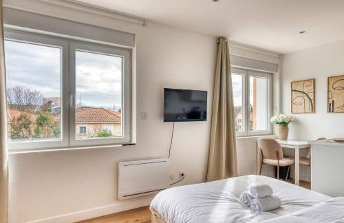 La Suite Crème - Métro D - Gare de Vénissieux - Foto 24