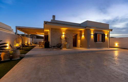 Villa Teresann con Jacuzzi riscaldata - Foto 3