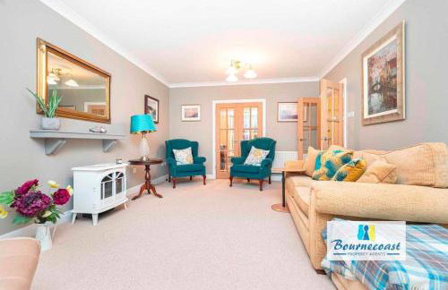 TAYLOR DRIVE by BOURNECOAST - A Lovely Countryside Family Home with a Garden and Parking - HB1522 - Foto 13