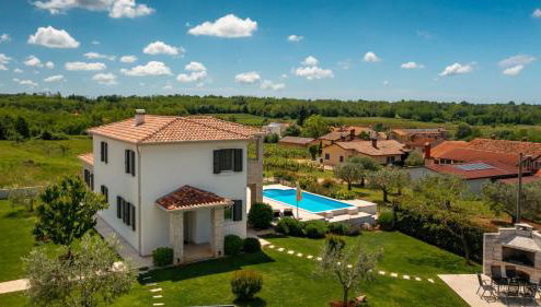 Beautiful Villa Marika with pool in Vizinada - Foto 1