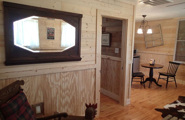 Stagecoach Cabins - Foto 27