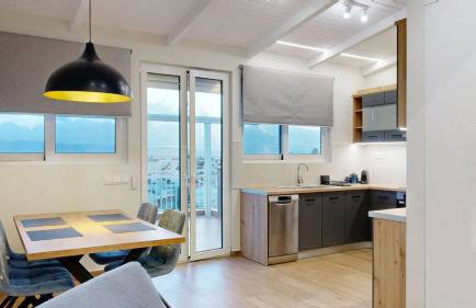 Βεράντα με Θέα και Ηλιοβασίλεμα " Parking & Ασανσέρ " " Άνεση για 4 " Sielo urban living - Foto 32