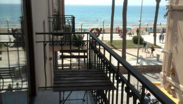 Estrella Primero De Mayo - Foto 1