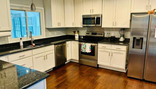 Raleigh Retreat with Pool Table, Grill & ADA Bath - Foto 4