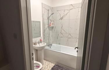 City Blessed Aptm 2 with free parking - Foto 10