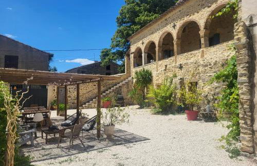 Renovated Bastide Among Vineyards Near Uzès - Foto 40