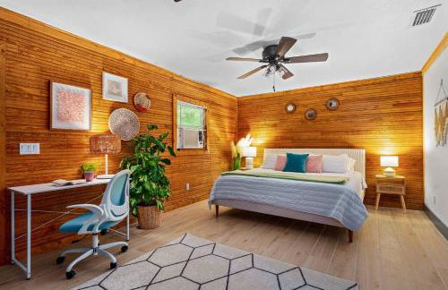 Pets OK! Heated Pool mins to 3 Sisters Spring! - Foto 6