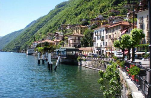 Casa Hygge - Lake Front - Photographer's Art Home - Photo 22